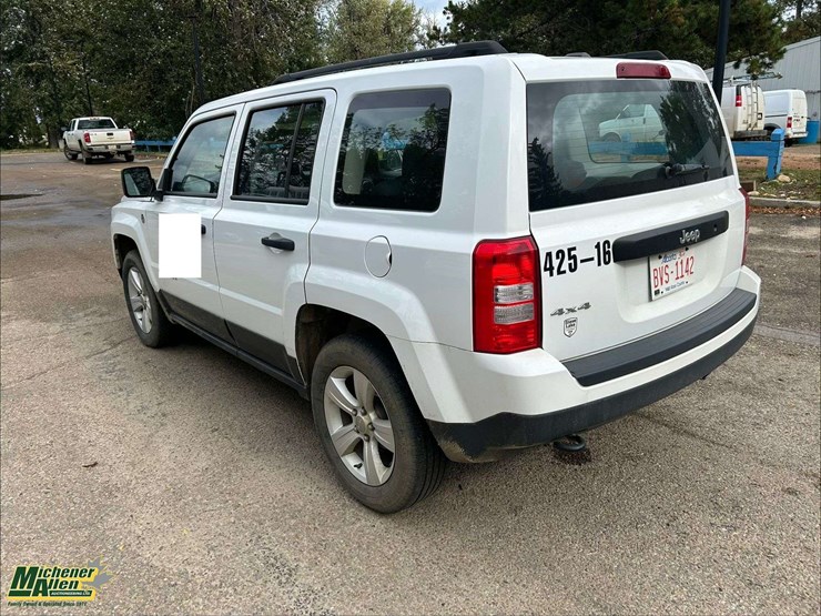 2016-jeep-patriot-image-3