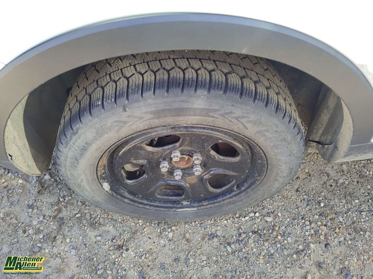 2018-ford-explorer-image-5