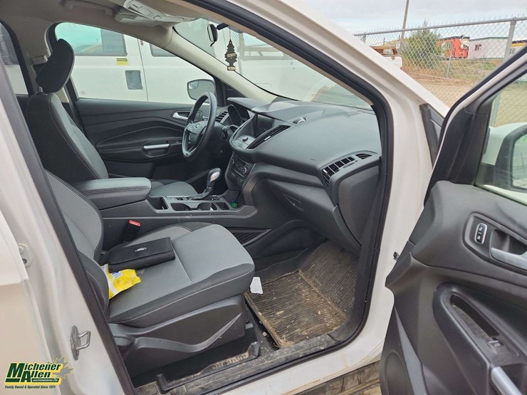 2019-ford-escape-se-image-20