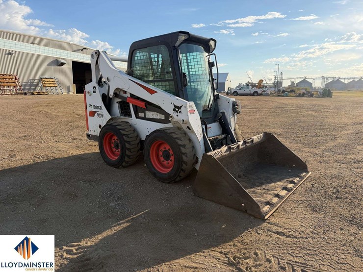 2018-bobcat-s570-image-2