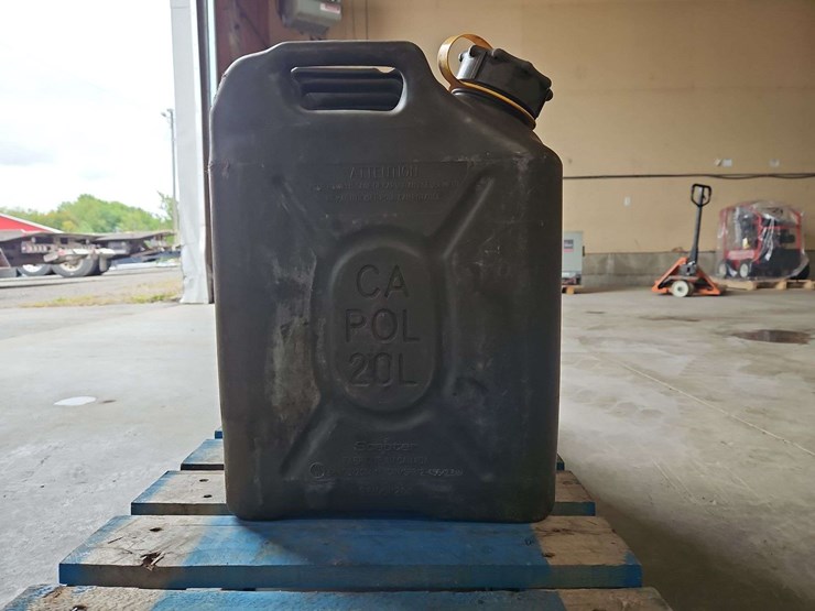 4-20l-diesel-fuel-cans-image-4