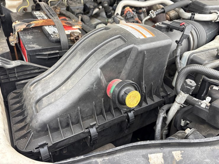 2015-ford-f550-image-54