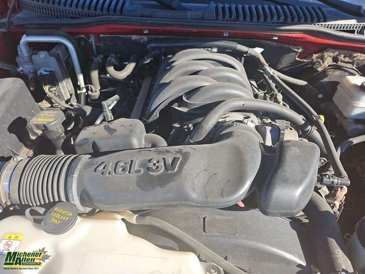 2009-ford-explorer-sport-trac-image-28