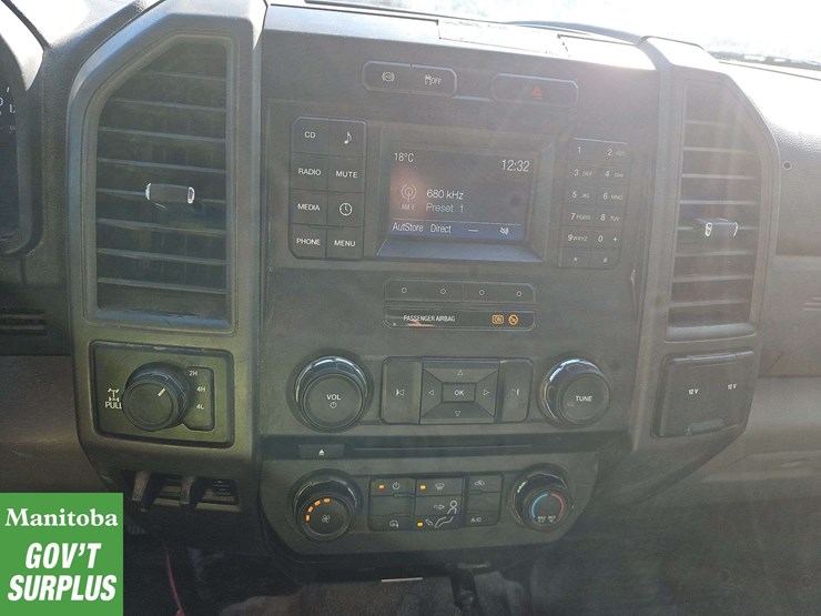 2017-ford-f350-image-27
