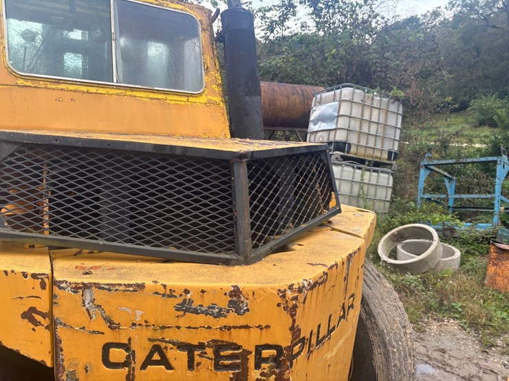 caterpillar-v180-image-30