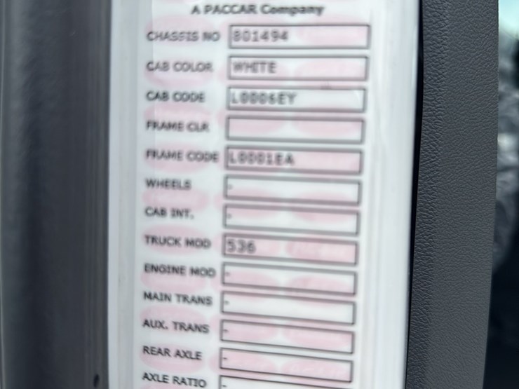 2026-peterbilt-536-image-25