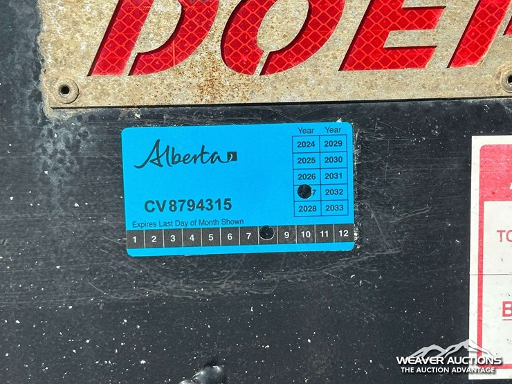 2015-doepker-sd17799-l-t/a-side-dump-trailer-image-8