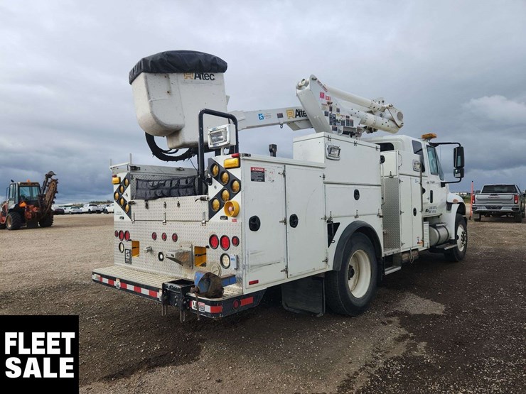 2013-international-durastar-4400-image-4