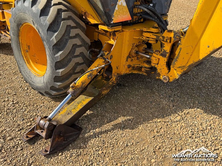 john-deere-10-image-17