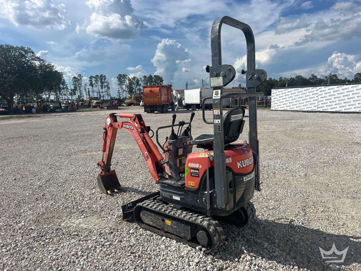2019-kubota-k008-3-image-2