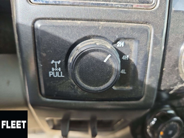 2022-ford-f250-image-21