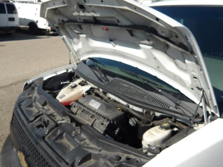 2019-utility-van-image-7