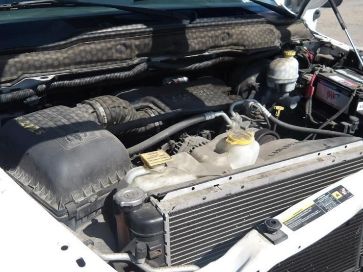 2005-dodge-ram-2500-image-8