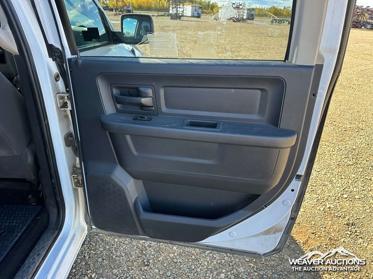 2012-dodge-ram-1500-image-30