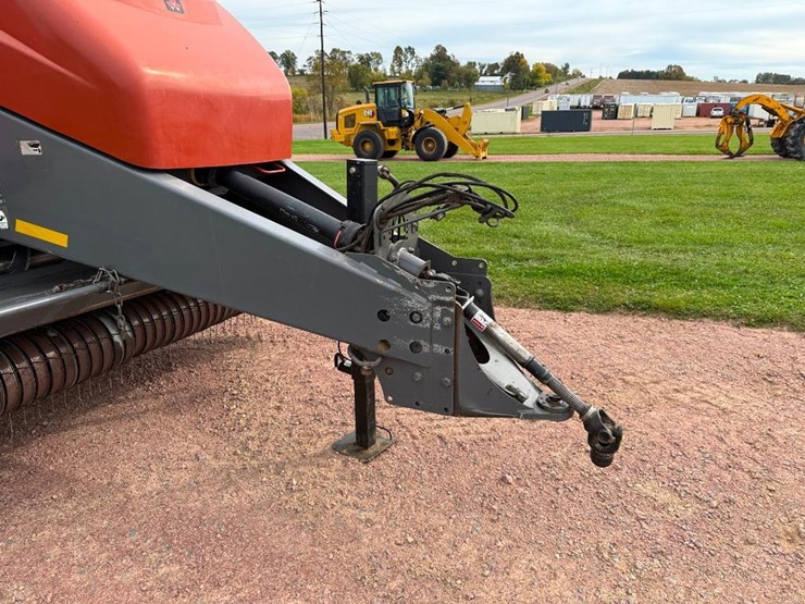 massey-ferguson-2170-image-13