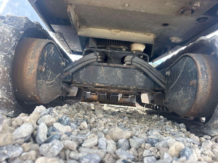 2019-kubota-k008-3-image-18