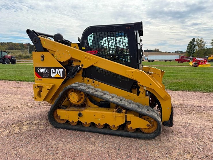 caterpillar-299d2-xhp-image-3