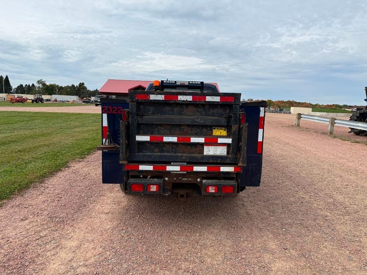 ford-f250-xl-image-5