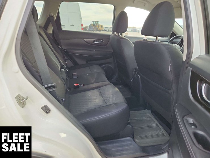 2019-nissan-rogue-image-18
