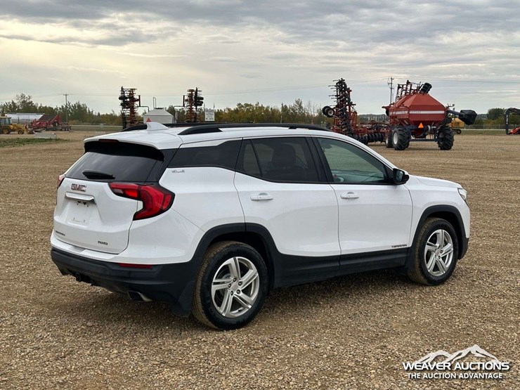 2018-gmc-terrain-image-3