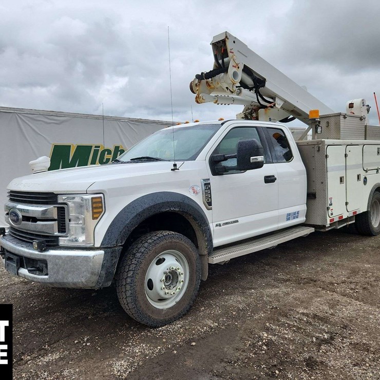 2019 FORD F550