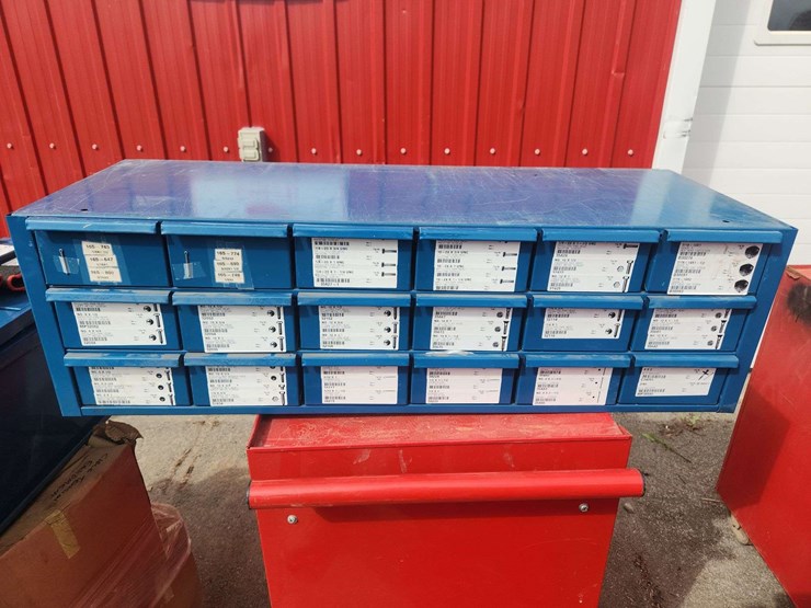 18-drawer-small-parts-cabinet-image-1