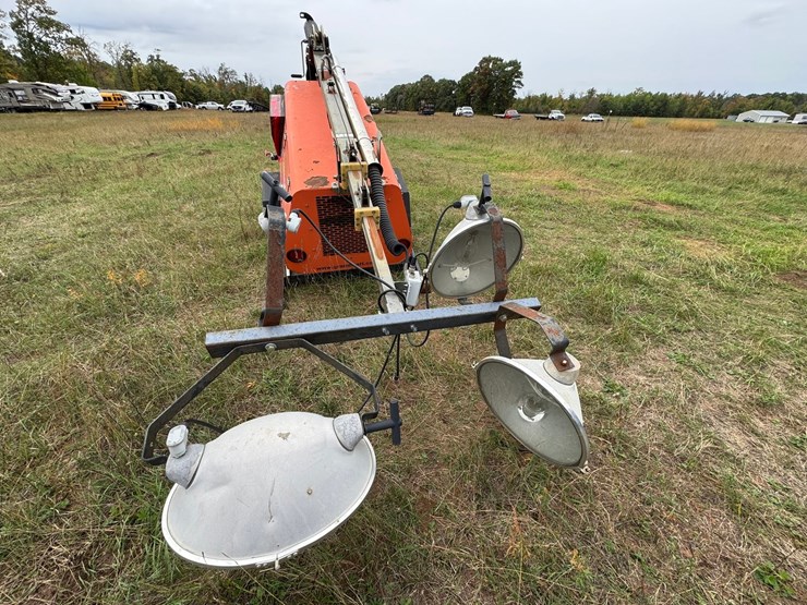 #1936-•-2023-grandwatt-towable-light-plant-image-4