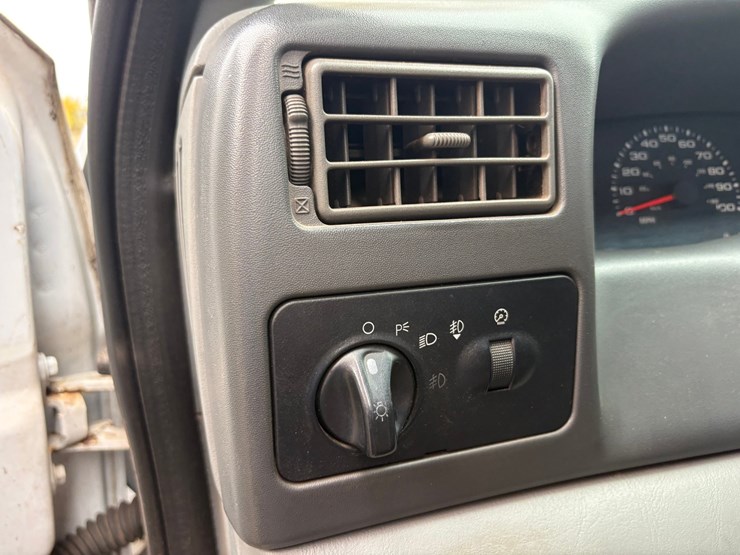 2003-ford-f350-image-53