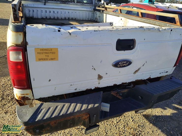2013-ford-f250-image-23