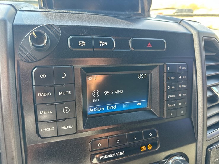 2017-ford-f350-xl-image-39