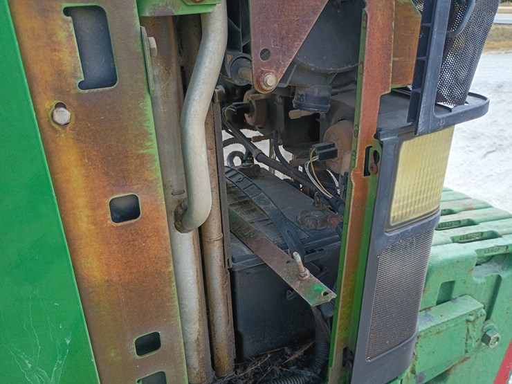 john-deere-6310-image-17