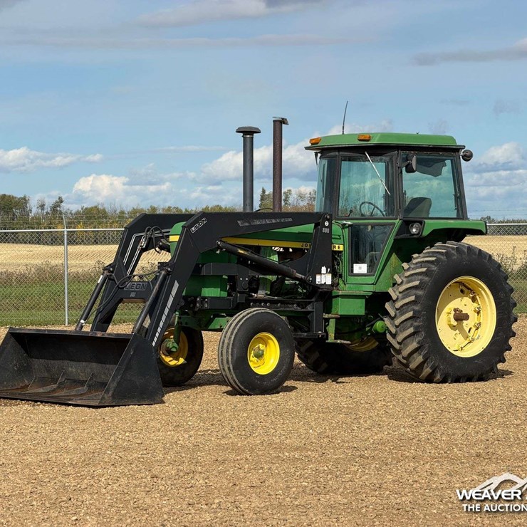 JOHN DEERE 4430