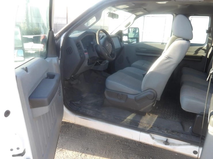 2015-ford-f250-image-15