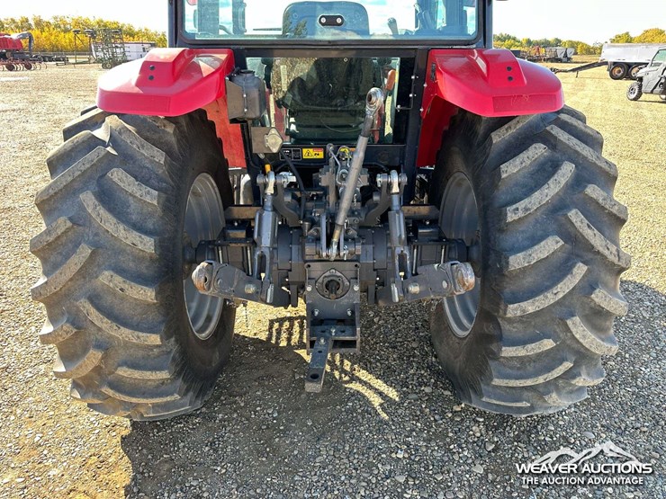 2013-massey-ferguson-4610-image-40