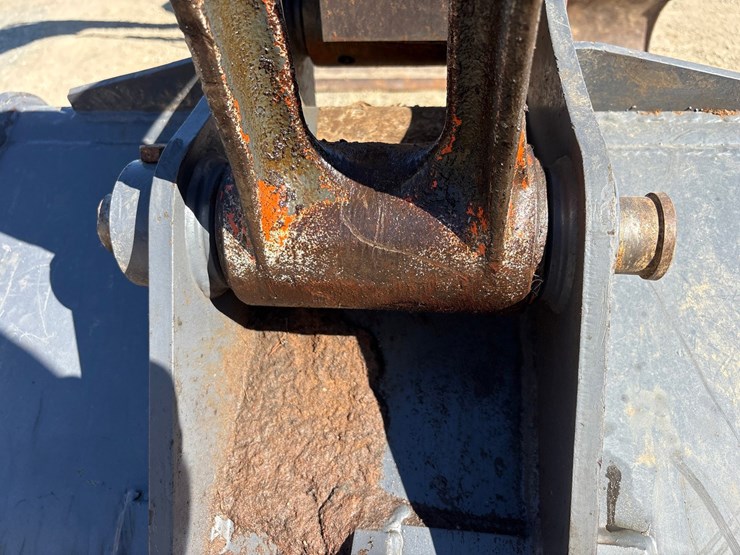 deere-85g-image-17