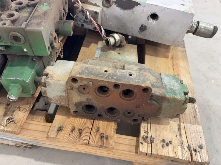 hydraulic-valves-image-5