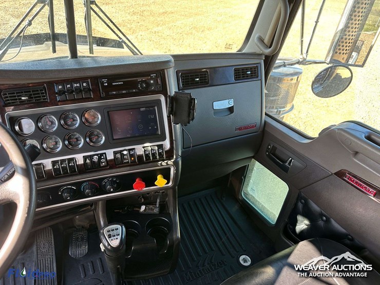 kenworth-t800-image-14