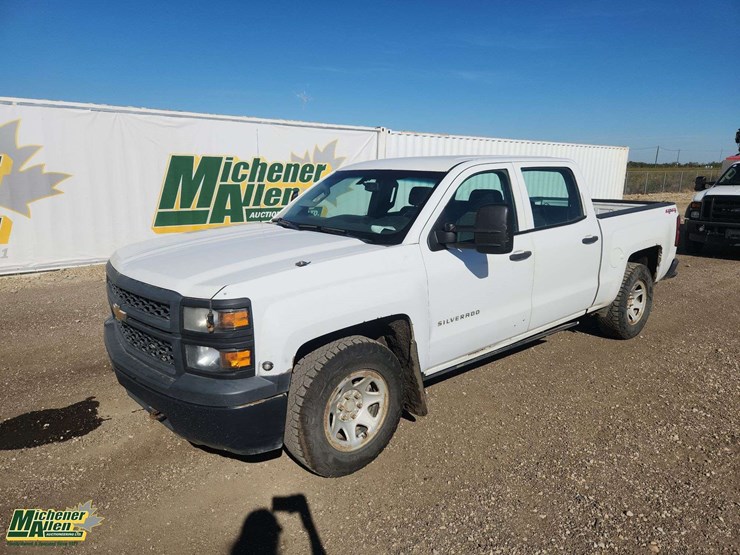 2014-chevrolet-silverado-1500-image-1
