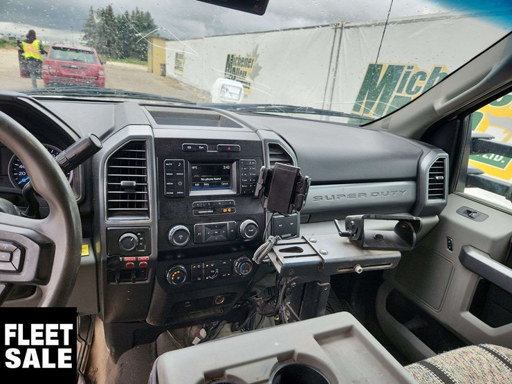 2019-ford-f550-image-17