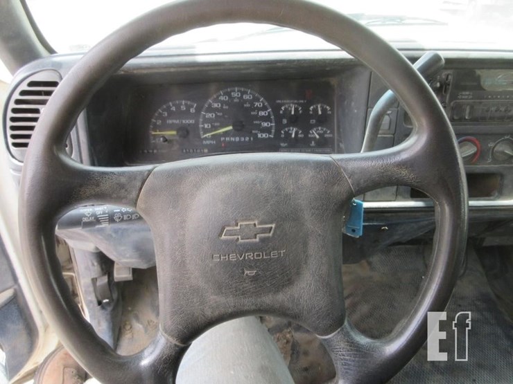 1999-chevrolet-3500-image-8
