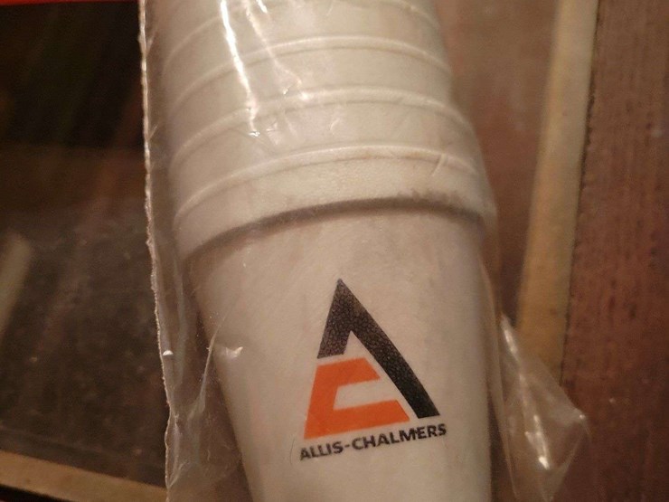 allis-chalmers-branded-paper-parts-bags-and-cups-lot-image-3