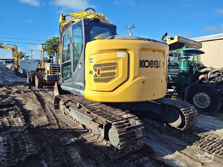 2023-kobelco-sk140sr-lc-7-image-3
