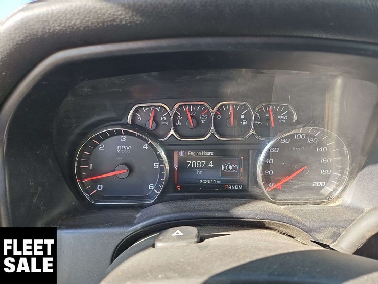 2014-gmc-sierra-1500-image-19