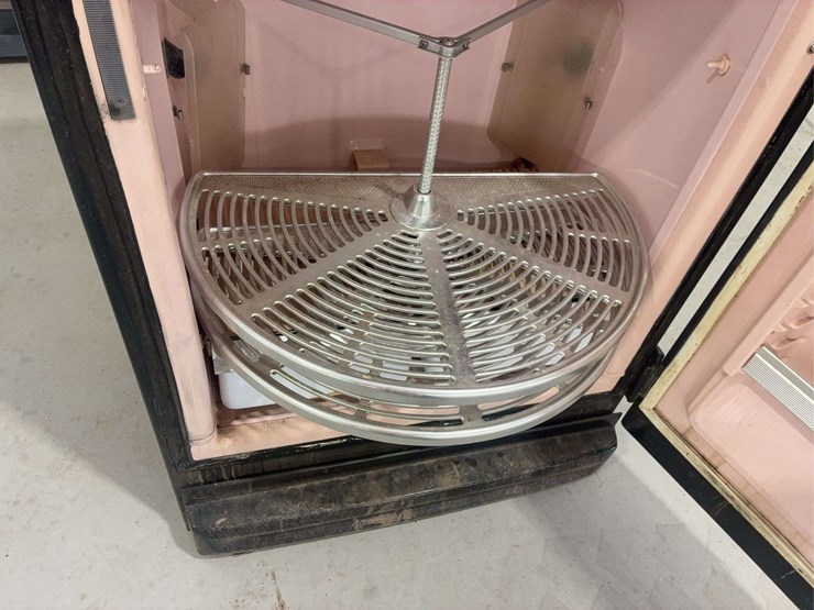 ge-vintage-fridge-image-13