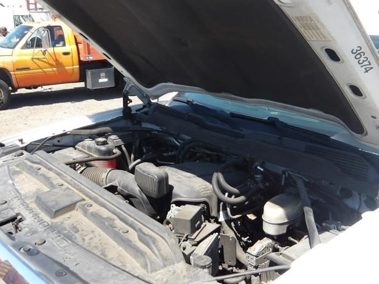 2016-chevrolet-silverado-2500-image-7
