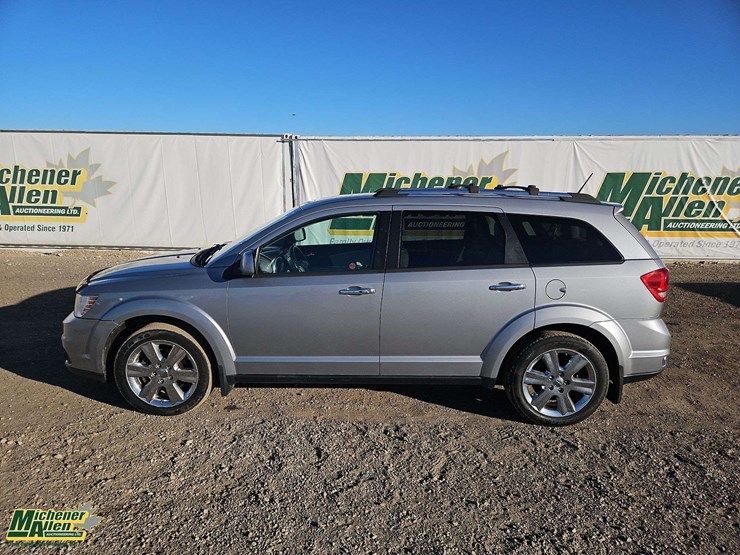 2015-dodge-journey-r/t-image-5