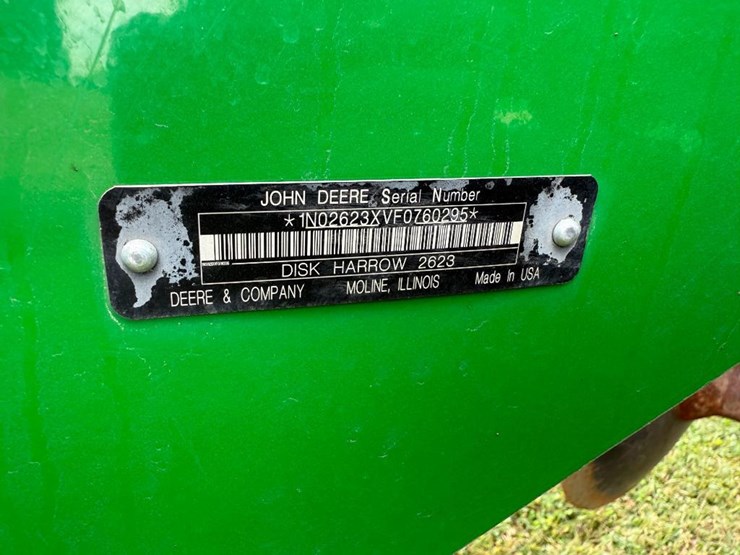 john-deere-2623-image-55