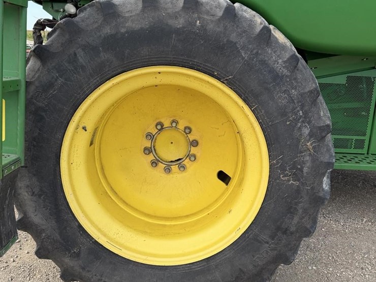 2009-john-deere-9770-sts-image-14