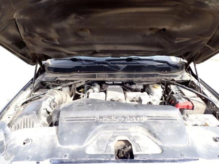 2019-dodge-ram-3500-image-33