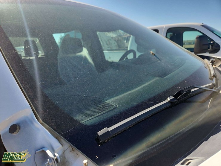 2019-chevrolet-silverado-1500-image-25